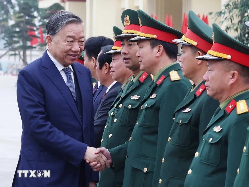 Tổng Bí thư Tô Lâm thăm và làm việc tại Lữ đoàn tên lửa 490