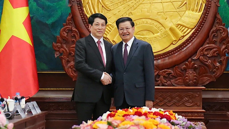 Chủ tịch nước Lương Cường hội đàm với Tổng Bí thư, Chủ tịch nước Lào Thongloun Sisoulith