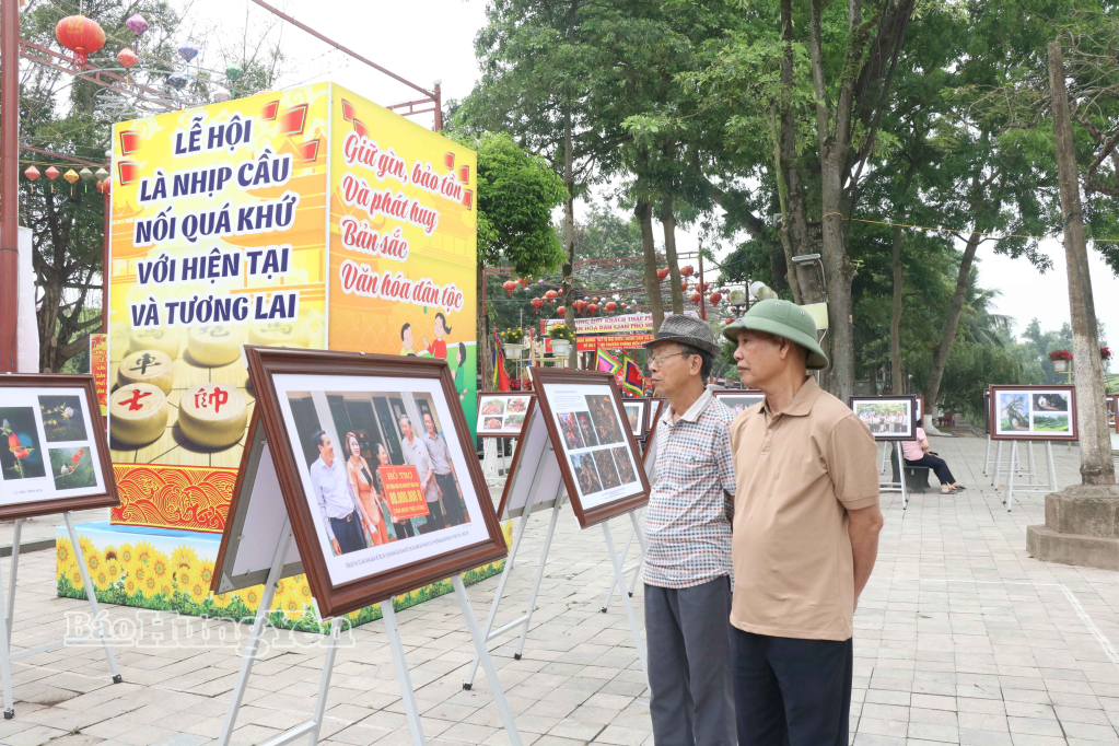 Trưng bày hơn 80 tác phẩm ảnh nghệ thuật với chủ đề “Quê hương Hưng Yên thân yêu”