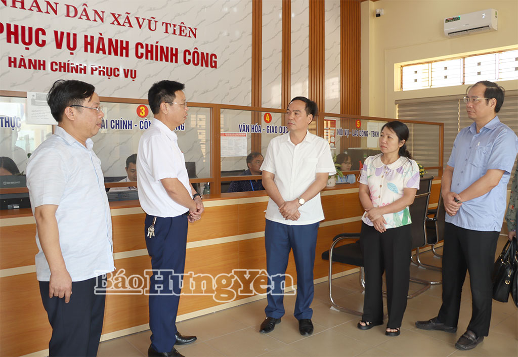 Khảo sát tình hình tạm giao và bố trí biên chế tại xã Vũ Tiên