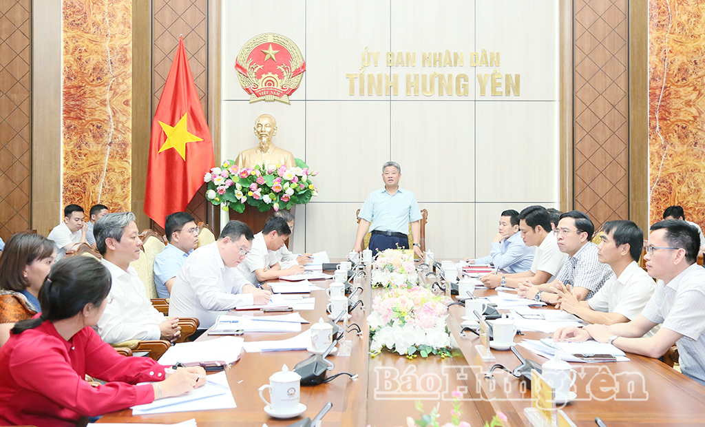 UBND tỉnh nghe báo cáo công tác quy hoạch, tình hình triển khai các dự án nhà ở thương mại, khu đô thị trên địa bàn tỉnh