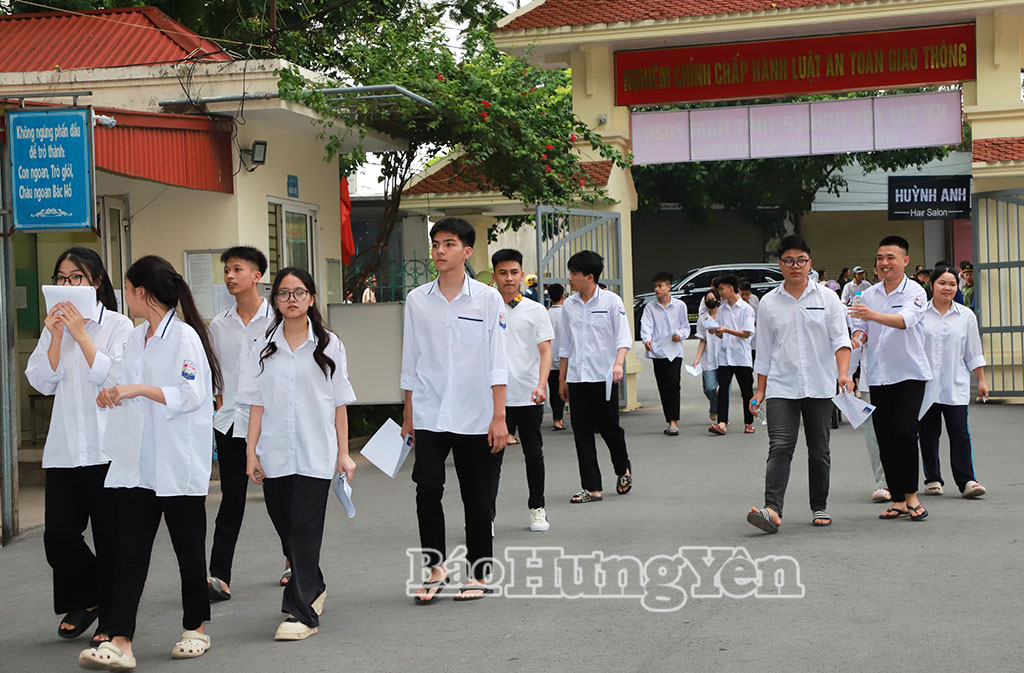 Ngày đầu thi tốt nghiệp THPT năm 2026: Giữ ổn định tâm lý để thí sinh làm bài tốt nhất