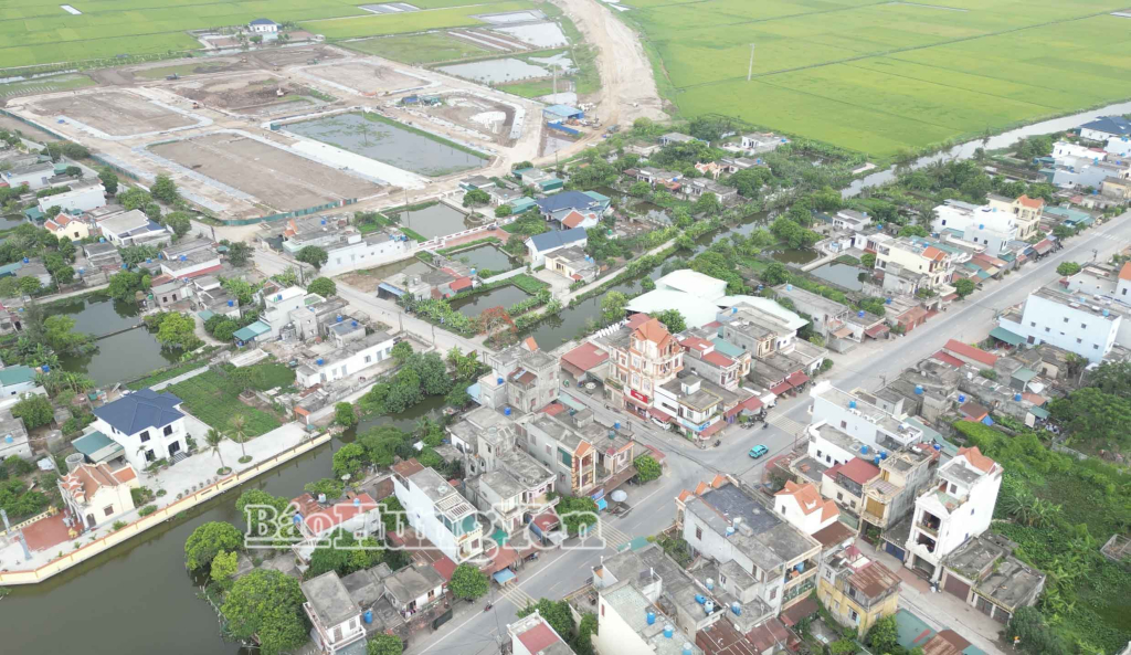 Gỡ “nút thắt” mặt bằng để hoàn thành thi công tuyến số 3 trong Khu kinh tế Thái Bình