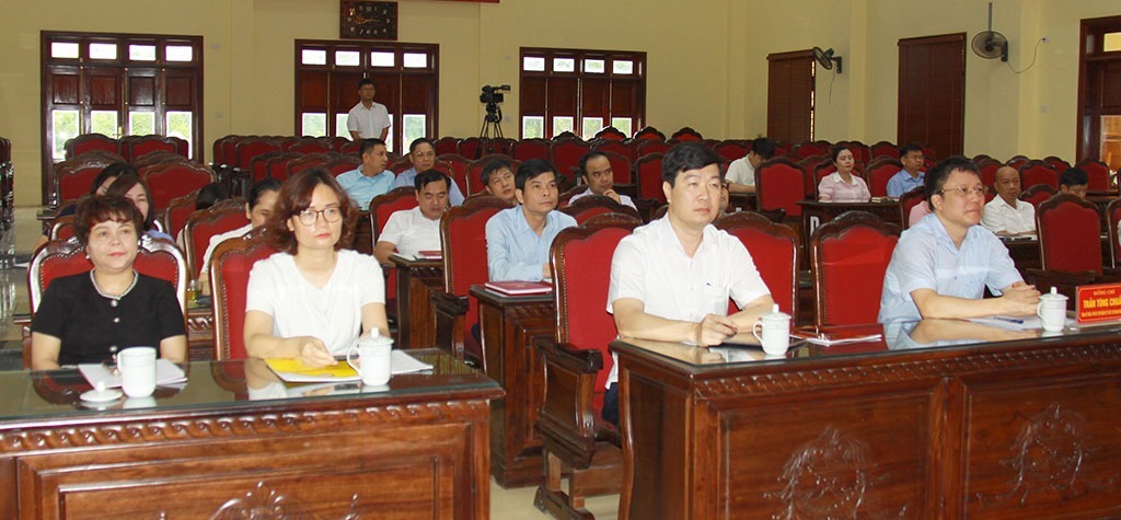 Đảng bộ các cơ quan Đảng tỉnh đẩy mạnh thực hiện phong trào thi đua “Dân vận khéo” và thực hiện dân chủ ở cơ sở trong 6 tháng đầu năm 2026