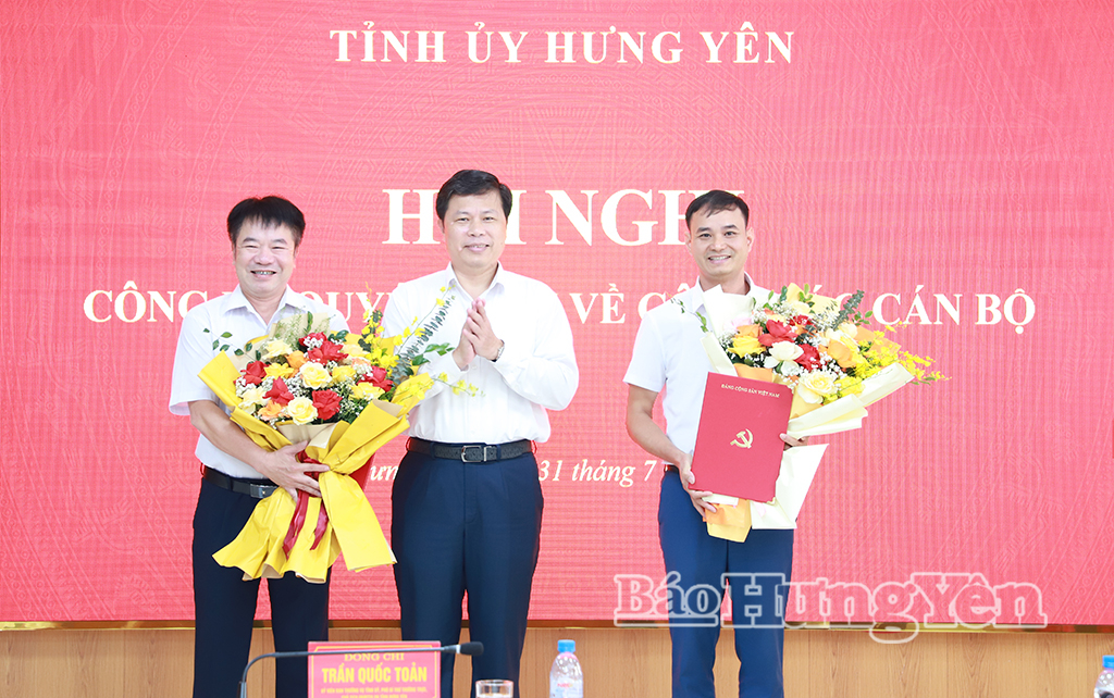 Công bố quyết định chuẩn y 2 Ủy viên Ủy ban Kiểm tra Tỉnh ủy Hưng Yên