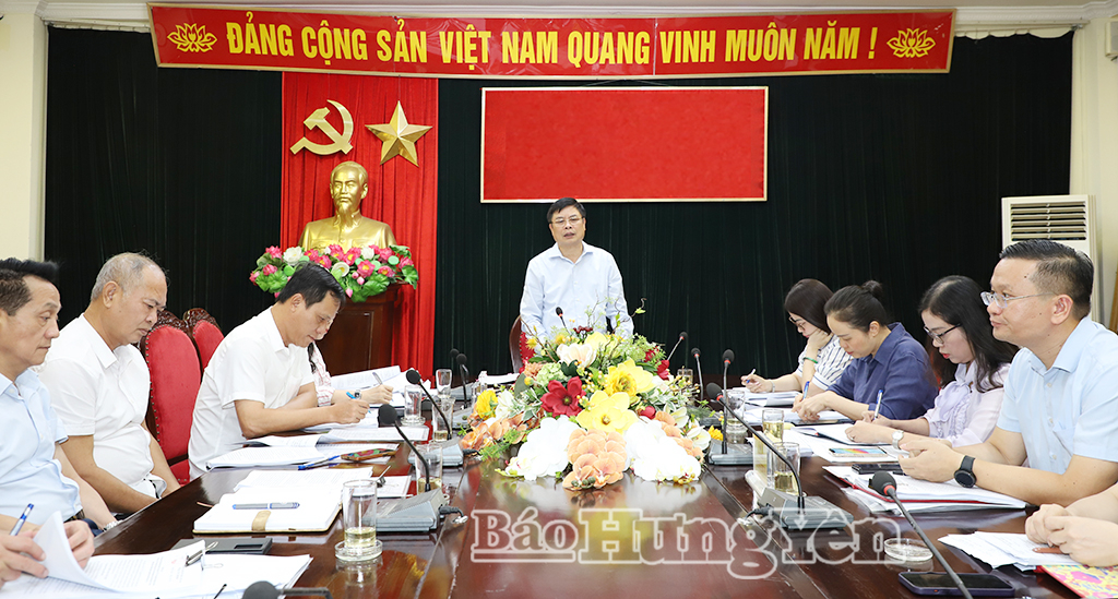 Bàn giải pháp đẩy nhanh tiến độ khám sức khỏe định kỳ cho người dân