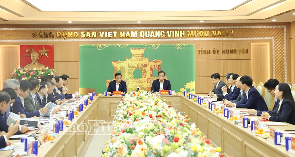 Tỉnh ủy Hưng Yên và Đảng ủy Tập đoàn Công nghiệp - Năng lượng quốc gia Việt Nam ký kết thỏa thuận hợp tác phát triển