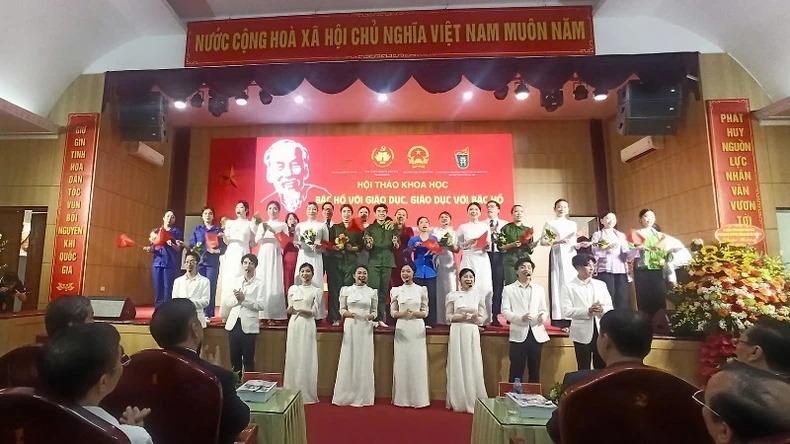 Tiếp tục vận dụng, phát triển sáng tạo tư tưởng Hồ Chí Minh về giáo dục