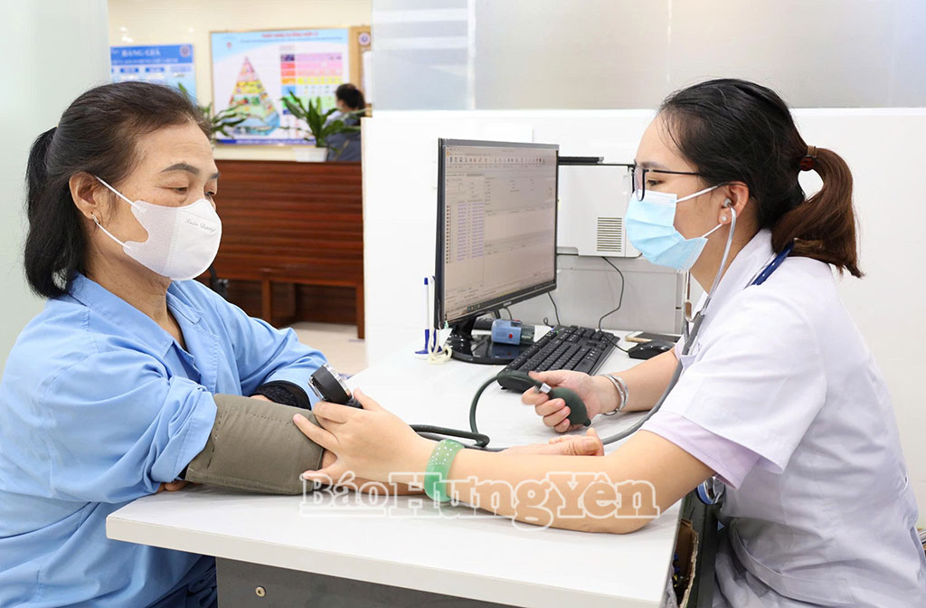 Hơn 174.000 người được khám sức khỏe định kỳ trong 6 tháng đầu năm