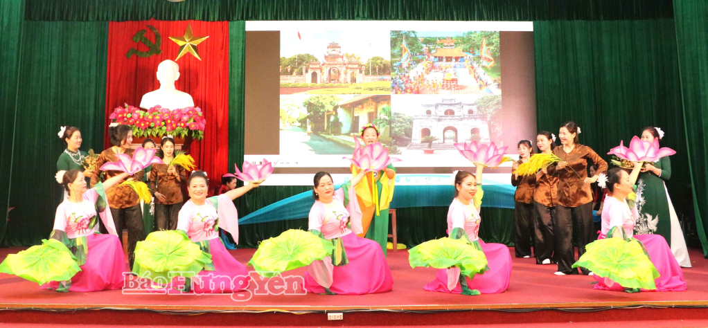 Liên hoan Tiếng hát khu dân cư cụm số 12