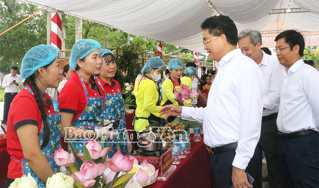 Bảo đảm để Lễ hội và xúc tiến thương mại nhãn lồng Hưng Yên năm 2026 diễn ra an toàn, thành công