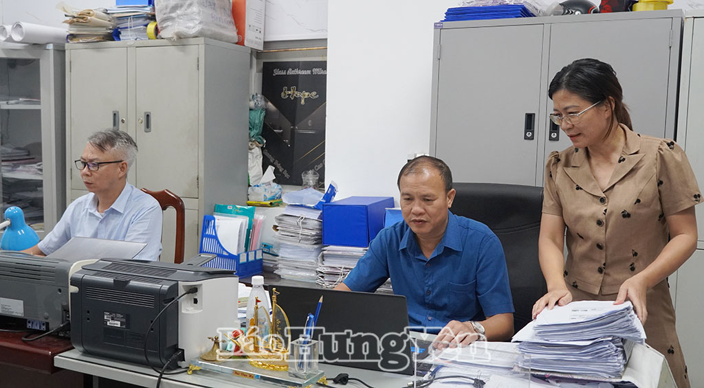 Chuẩn hóa dữ liệu đất đai ở phường Trần Lãm