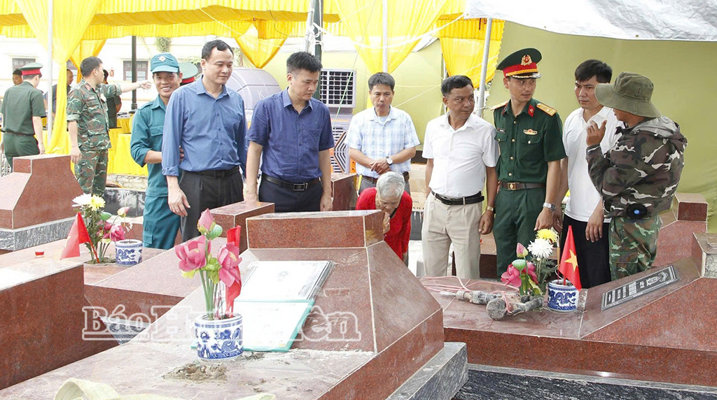 Xã Hồng Quang: Lấy mẫu hài cốt các liệt sĩ chưa xác định được danh tính