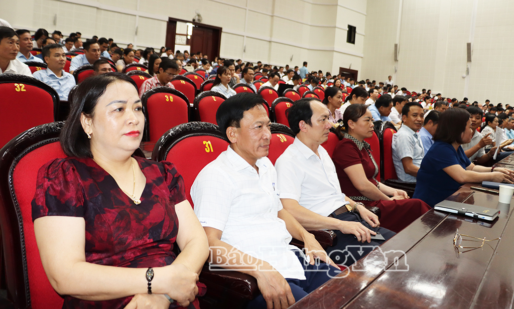 Đại biểu HĐND các cấp: Rèn bản lĩnh, kỹ năng nghị trường, sâu sát cơ sở