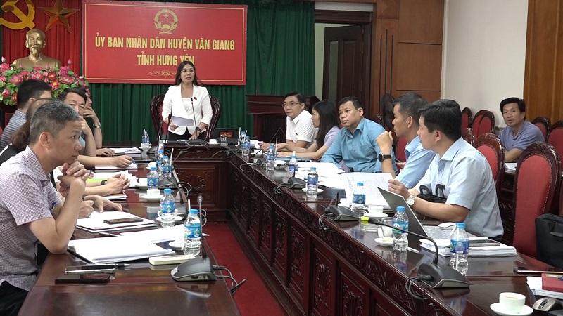 Đoàn giám sát HĐND tỉnh làm việc tại huyện Văn Giang