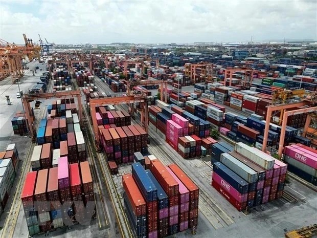 Việt Nam trước thách thức thuế quan mới của Mỹ: “Tìm an trong nguy”