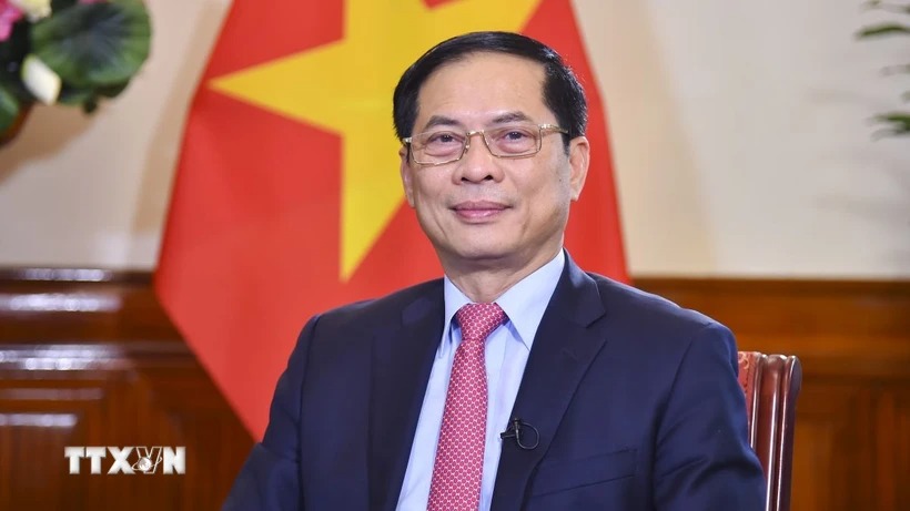 Đưa quan hệ hữu nghị và hợp tác Việt Nam-Trung Quốc ngày càng đi vào chiều sâu