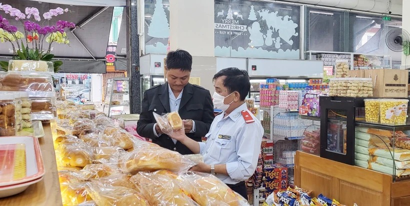 Xử lý nghiêm vi phạm đối với sản phẩm không đảm bảo chất lượng VSATTP