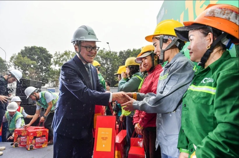 Chương trình 'Xây Tết 2025' mang Xuân ấm áp đến hơn 18.500 công nhân cả nước